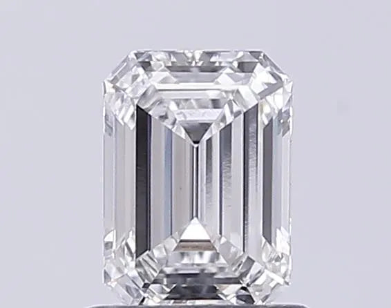0.91ct Emerald Lab Grown Diamond (Colour E, Clarity VVS2, IGI Certified)