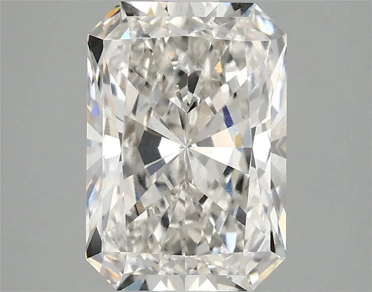 2.57ct Radiant Lab Grown Diamond (Colour G, Clarity VVS2, IGI Certified)